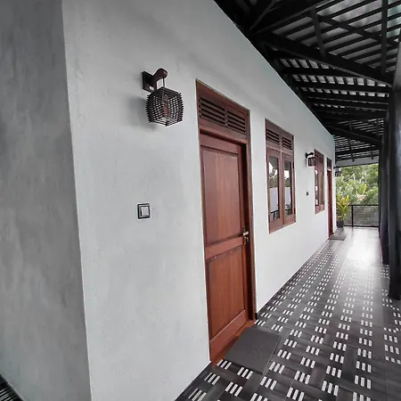 Kandy Riverside Villa-3
